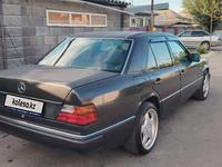 Mercedes-Benz E 260 1991 года за 1 650 000 тг. в Алматы