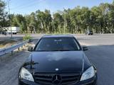 Mercedes-Benz C 200 2010 года за 2 500 000 тг. в Тараз