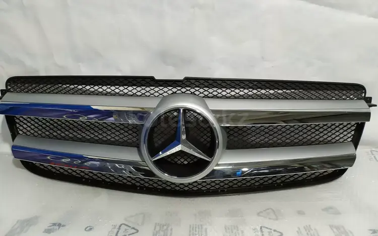 Решетка центральная радиатора на Mercedes-Benz X166 GL класса за 90 000 тг. в Алматы