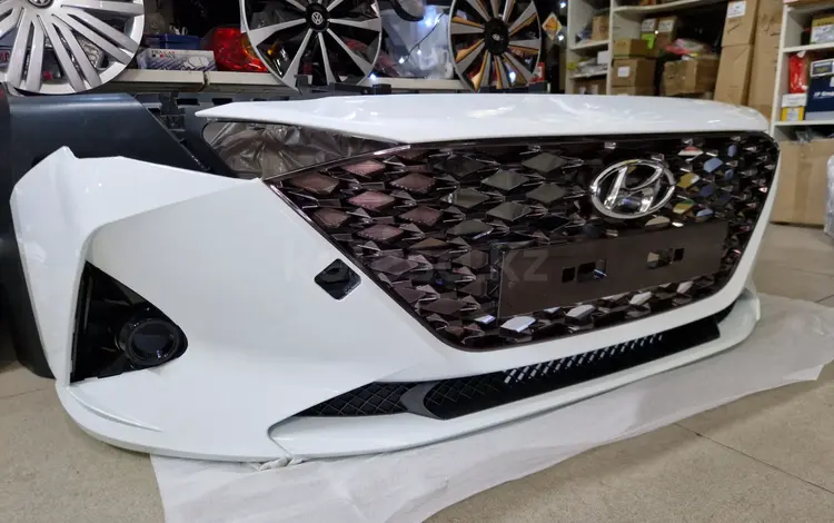 Белый Бампер передний в сборе Hyundai Solaris Accent 20-22 за 100 000 тг. в Караганда