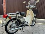 Honda  Super Cub 2004 годаүшін950 000 тг. в Алматы