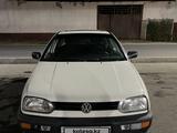 Volkswagen Golf 1993 годаүшін1 300 000 тг. в Тараз
