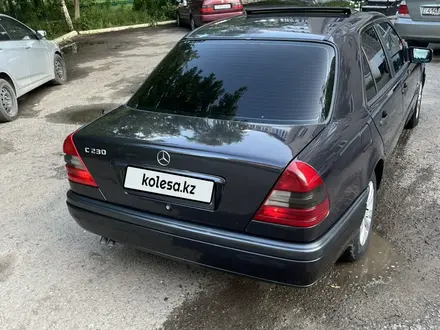 Mercedes-Benz C 230 1996 года за 2 200 000 тг. в Щучинск – фото 4