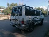 Toyota Hiace 1996 годаfor6 500 000 тг. в Алматы – фото 5