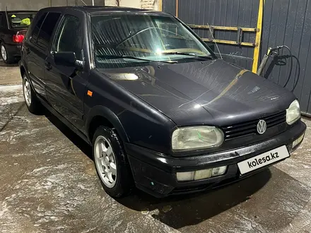 Volkswagen Golf 1993 года за 1 400 000 тг. в Шымкент – фото 2