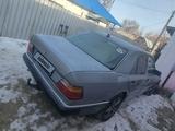 Mercedes-Benz E 200 1991 года за 1 300 000 тг. в Актобе – фото 5