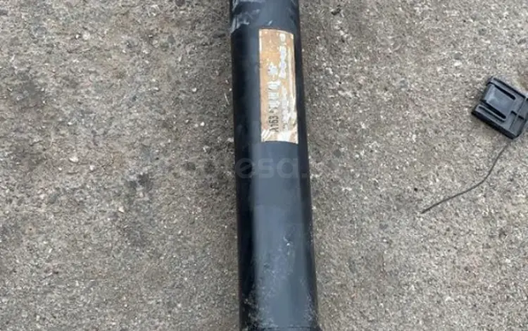 Кардан передний на Mercedes-Benz ML350 W163 за 90 000 тг. в Алматы