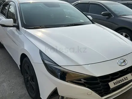 Hyundai Elantra 2021 года за 8 990 000 тг. в Тараз – фото 4