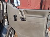Volkswagen Transporter 2000 года за 3 500 000 тг. в Степногорск – фото 4