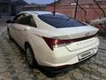 Hyundai Elantra 2022 годаfor7 800 000 тг. в Шымкент – фото 4