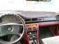 Mercedes-Benz E 260 1988 года за 1 150 000 тг. в Жетысай – фото 6