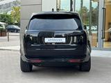 Land Rover Range Rover 2022 года за 64 900 000 тг. в Алматы – фото 5
