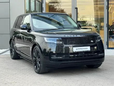 Land Rover Range Rover 2022 года за 64 900 000 тг. в Алматы – фото 3
