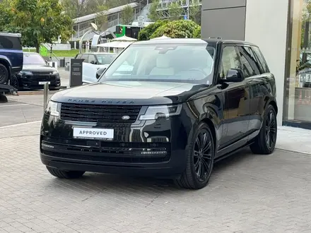 Land Rover Range Rover 2022 года за 64 900 000 тг. в Алматы