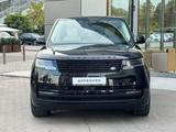 Land Rover Range Rover 2022 года за 64 900 000 тг. в Алматы – фото 2