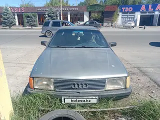 Audi 100