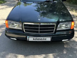 Mercedes-Benz C 280