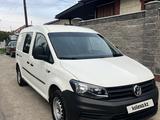 Volkswagen Caddy 2017 годаүшін6 600 000 тг. в Алматы