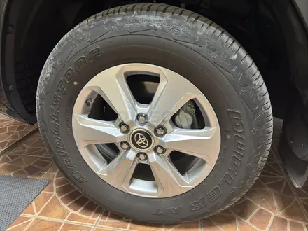 Оригинальные датчики давления в шинах Land Cruiser 300 за 120 000 тг. в Петропавловск – фото 2