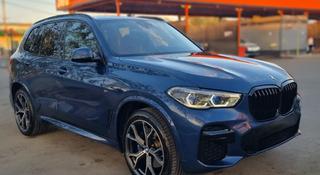 BMW X5 2021 года за 41 900 000 тг. в Атырау