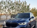 BMW X5 2021 года за 43 000 000 тг. в Атырау – фото 2
