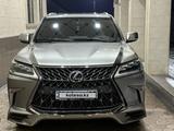 Lexus LX 570 2018 годаүшін44 000 000 тг. в Алматы