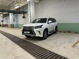 Lexus LX 570 2016 года за 42 500 000 тг. в Астана – фото 4