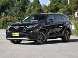 Toyota Highlander Luxe 2026 годаүшін24 700 000 тг. в Семей
