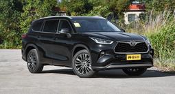 Toyota Highlander Luxe 2026 года за 24 700 000 тг. в Семей – фото 3