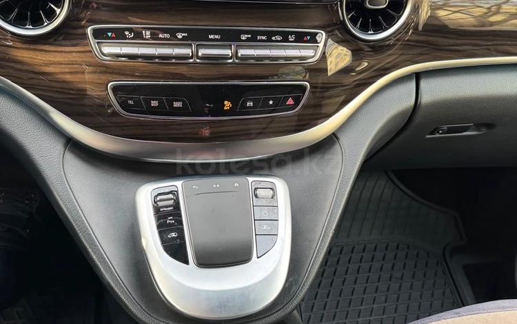 Mercedes-Benz V 250 — миниатюра 3