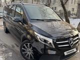 Mercedes-Benz V 250 2022 годаfor50 000 000 тг. в Алматы