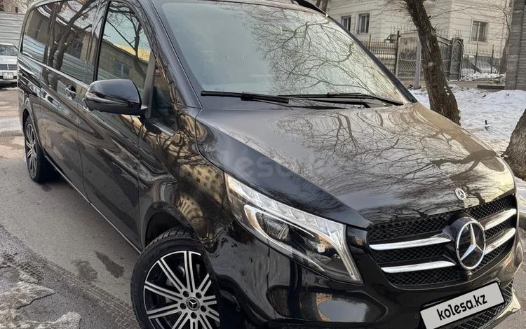 Mercedes-Benz V 250 — фото 1