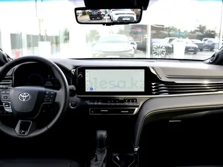 Toyota Camry Luxe 2026 года за 23 190 000 тг. в Шымкент – фото 8