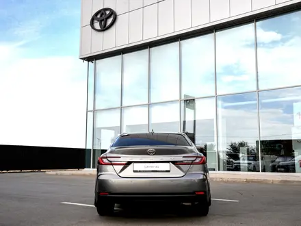 Toyota Camry Luxe 2026 года за 23 190 000 тг. в Шымкент – фото 4