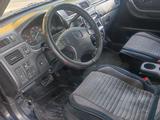 Honda CR-V 1999 годаүшін4 200 000 тг. в Алматы