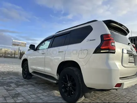 Toyota Land Cruiser Prado 2018 года за 29 000 000 тг. в Актобе – фото 2