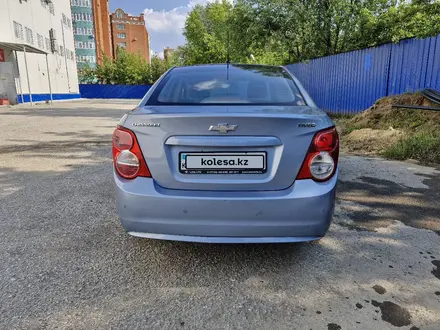 Chevrolet Aveo 2014 года за 3 000 000 тг. в Актобе – фото 5