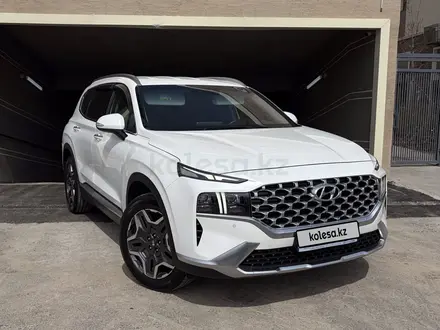 Hyundai Santa Fe 2021 года за 15 200 000 тг. в Шымкент