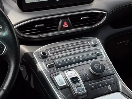 Hyundai Santa Fe 2021 года за 15 200 000 тг. в Шымкент – фото 6