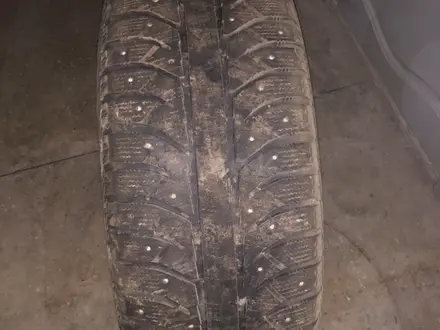Шины Bridgestone зимние, шипованные. за 50 000 тг. в Павлодар – фото 3