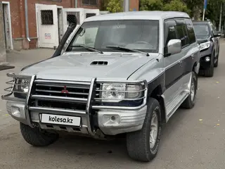 Mitsubishi Pajero, 1999