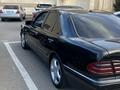 Mercedes-Benz E 320 1998 года за 3 800 000 тг. в Алматы – фото 2