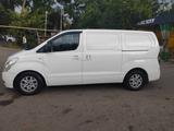 Hyundai Starex 2011 годаfor8 000 000 тг. в Алматы – фото 3