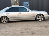 Mercedes-Benz E 320 2001 годаүшін5 000 000 тг. в Астана
