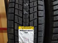 DUNLOP 275/60R20 Winter MAXX SJ8 за 110 000 тг. в Алматы