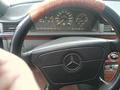 Mercedes-Benz E 200 1993 годаfor2 900 000 тг. в Тараз – фото 7