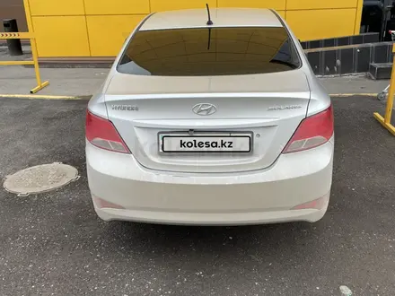 Hyundai Solaris 2015 года за 5 000 000 тг. в Караганда – фото 6