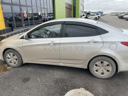 Hyundai Solaris 2015 года за 5 000 000 тг. в Караганда – фото 5