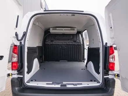 Toyota ProAce Verso 2025 года за 24 900 000 тг. в Алматы – фото 49