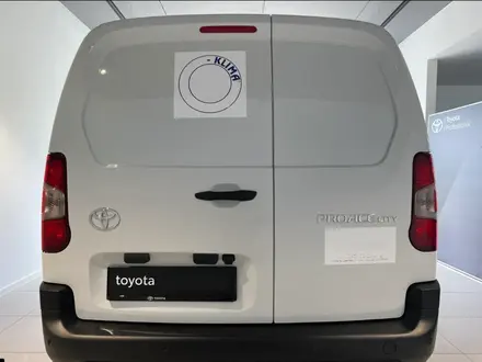 Toyota ProAce Verso 2025 года за 24 900 000 тг. в Алматы – фото 57